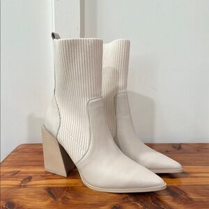 Steve Madden Women's Tackle Ankle Boots in White/Cream Leather
